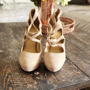 Nine West Tan Heels with Crisscross Straps